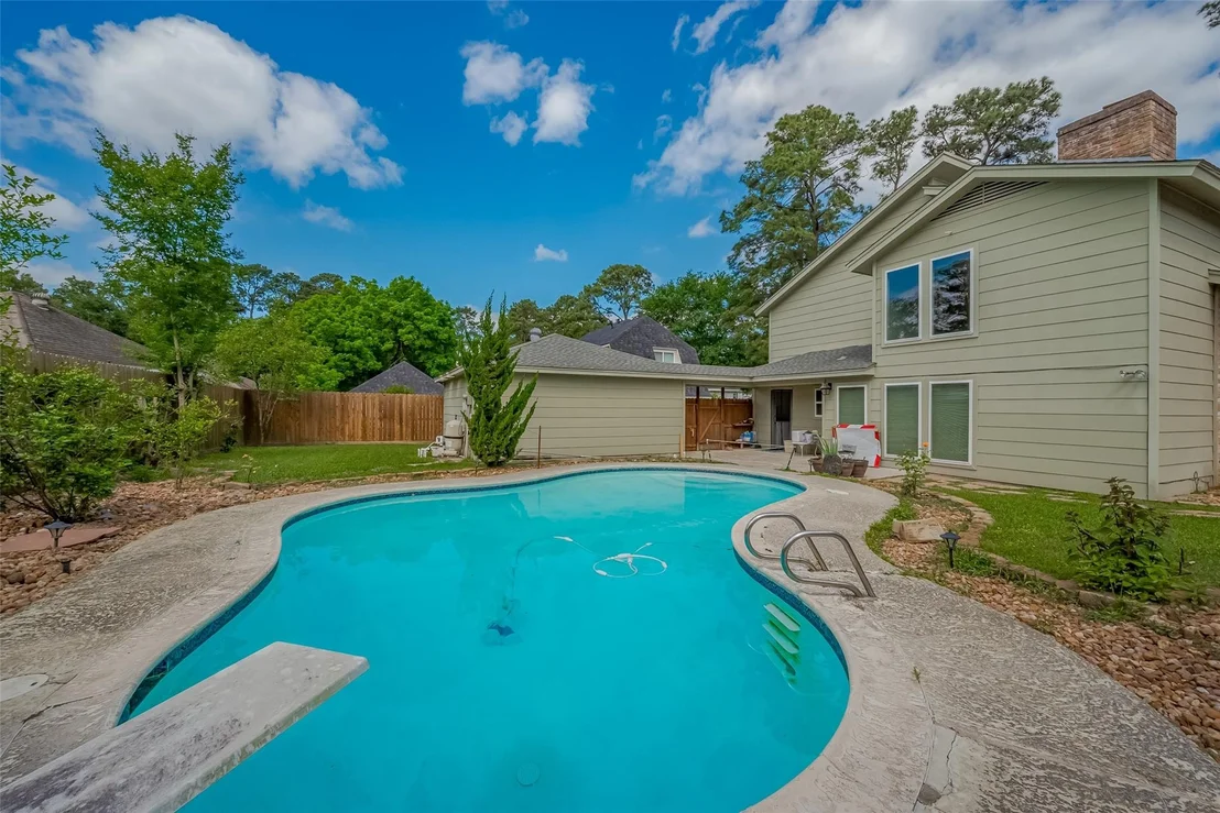 Photo of 14626 Ravenhurst Lane