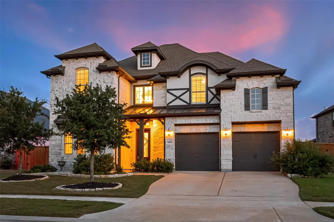 Photo of 18003 Winding Willow Oak Way