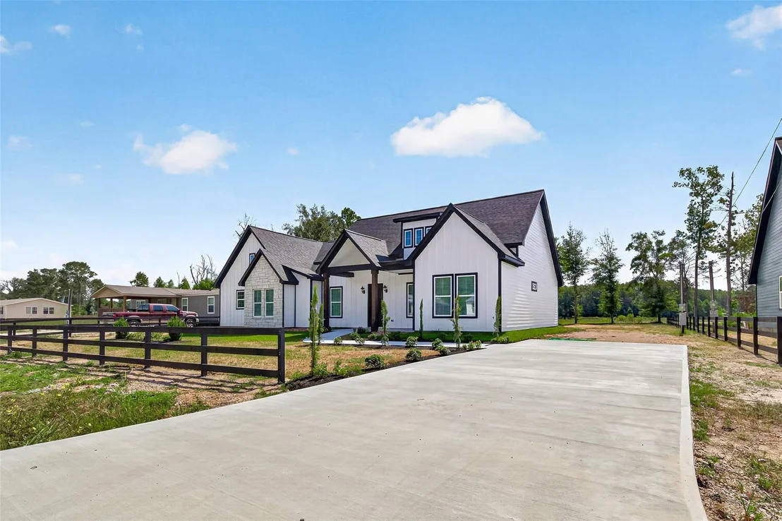 Photo of 170 County Road 37301