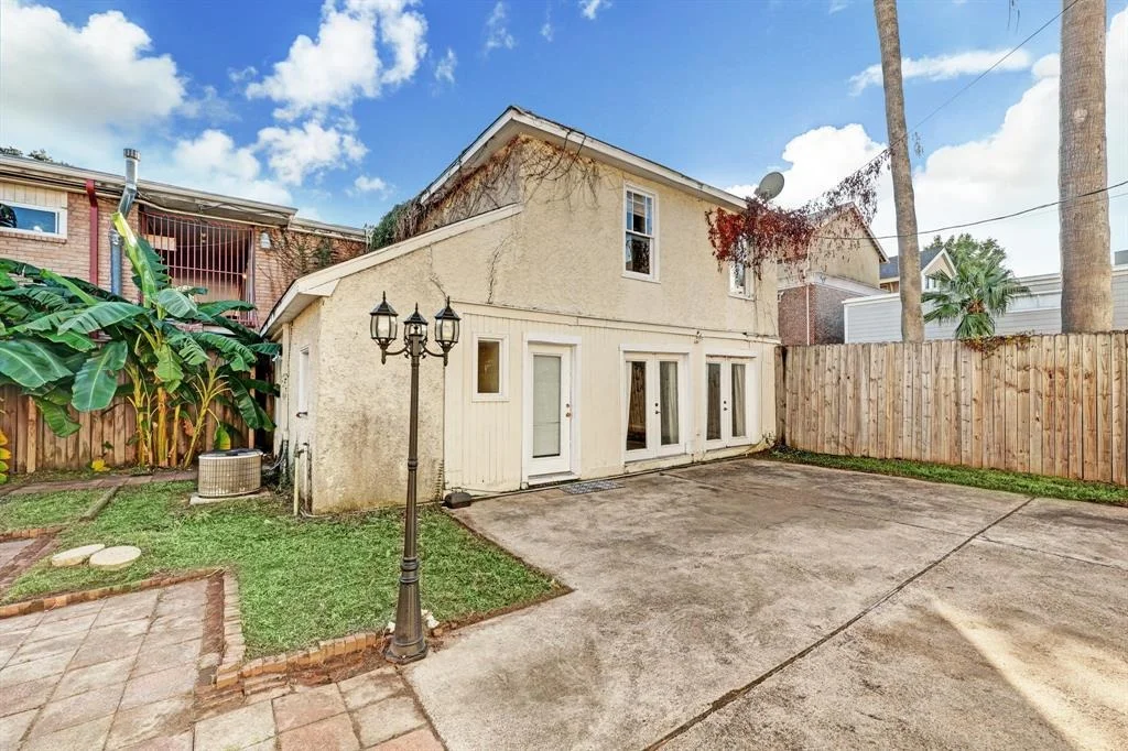 Photo of 222 Marshall Street