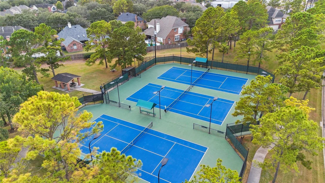 Photo of 1410 Rosemeadow Drive