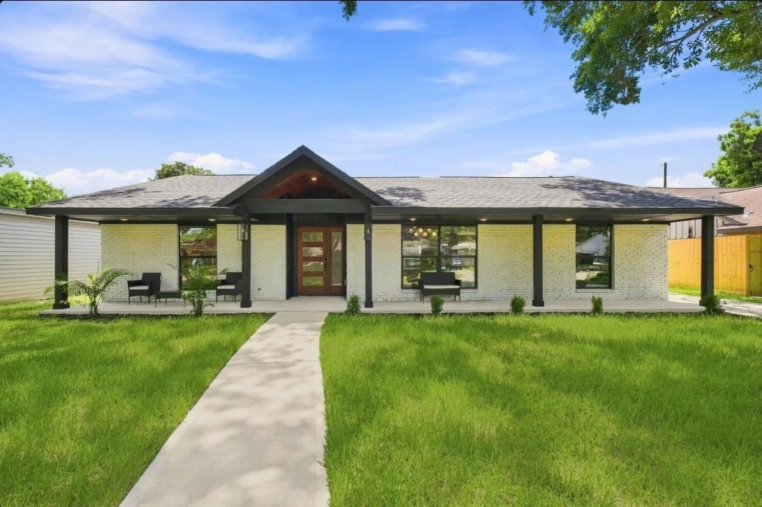 Photo of 6139 Valkeith Drive