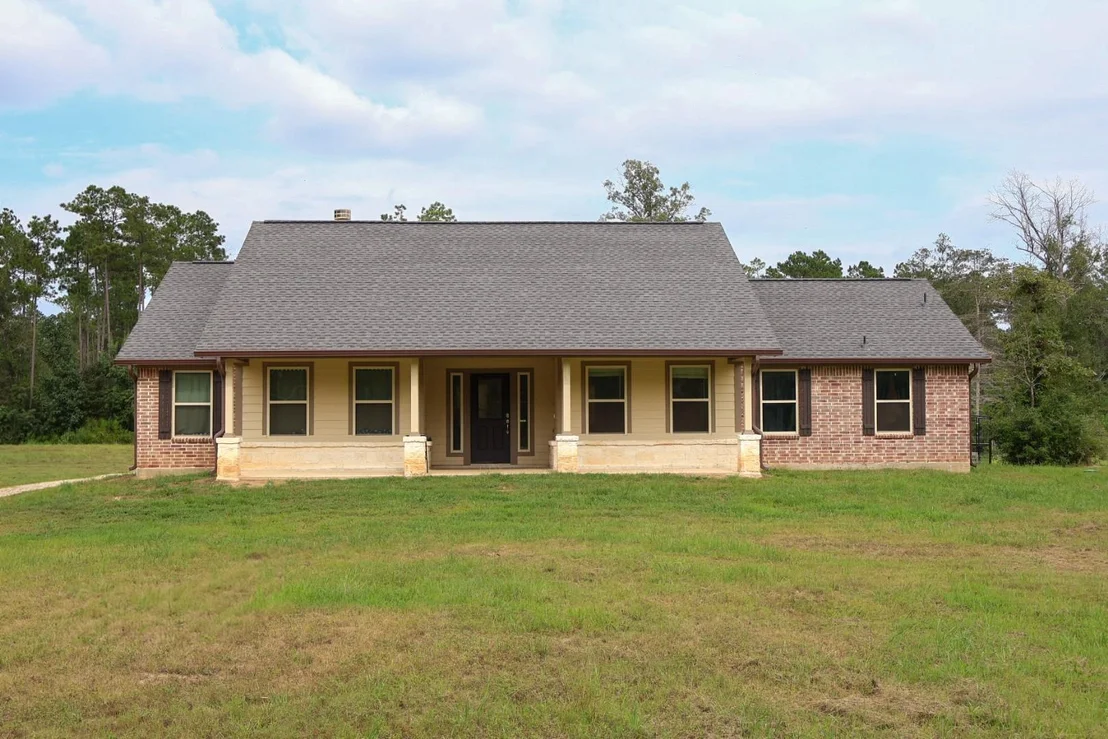 Photo of 4465 Sumrall Road