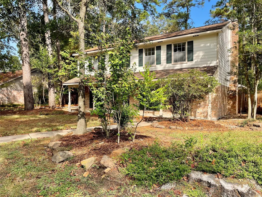Photo of 2023 Forest Manor Drive