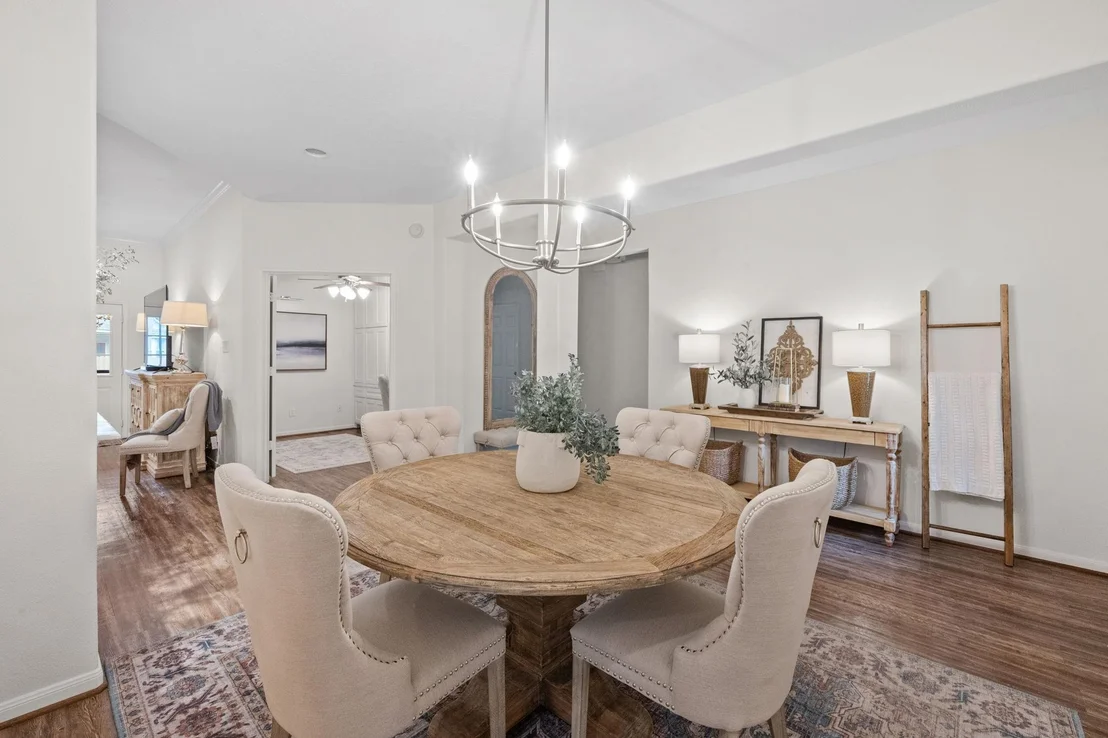 Photo of 15906 Dunes Drive