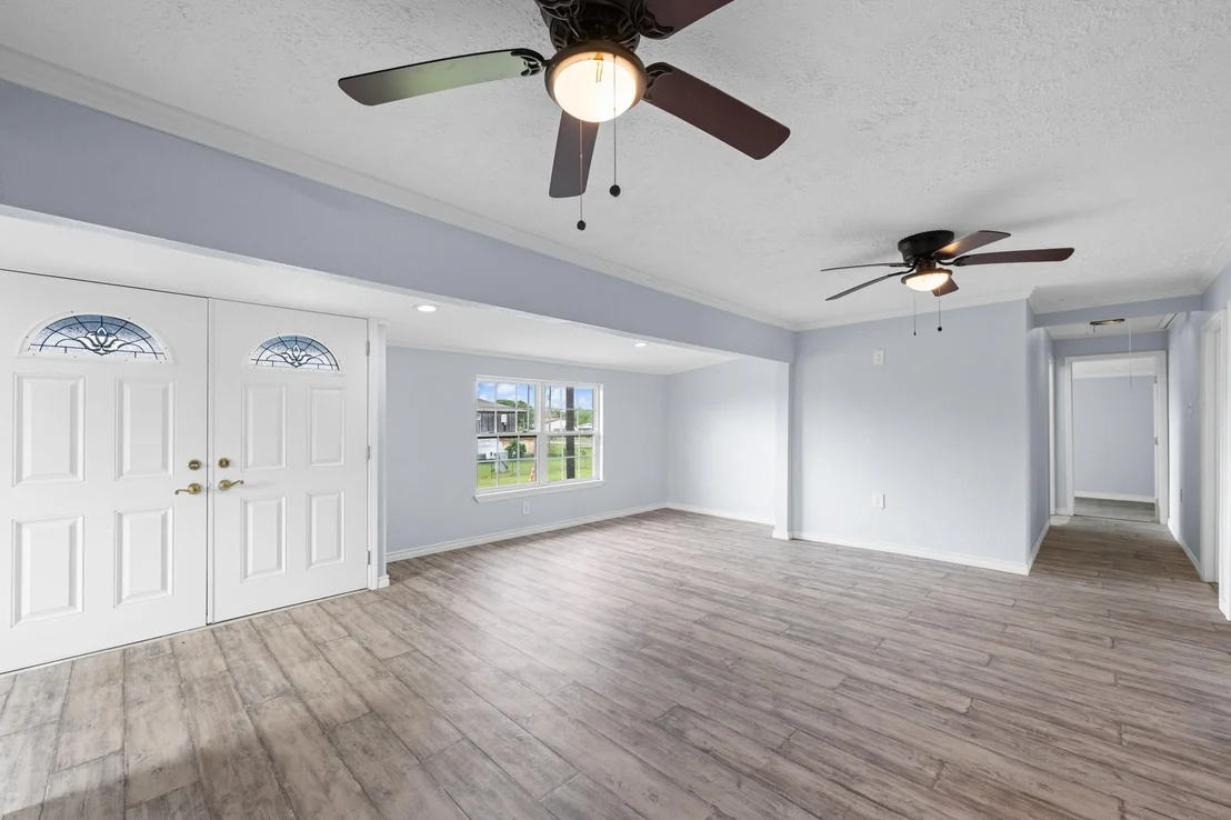 Photo of 2534 Bastrop