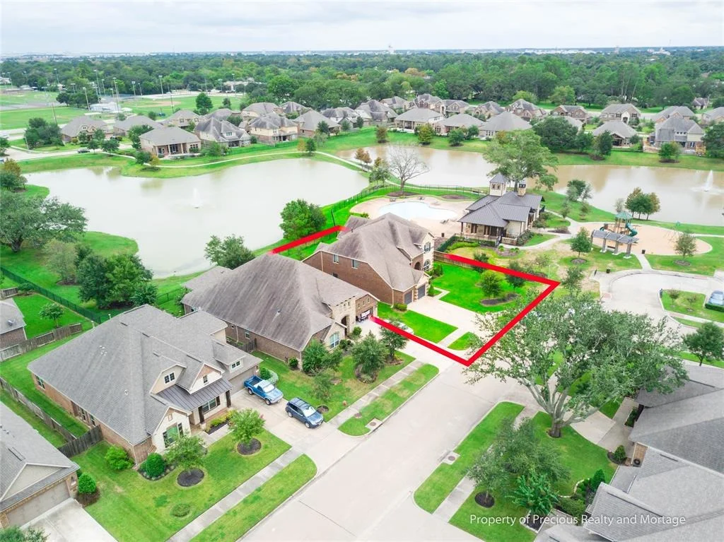 Photo of 6019 Green Meadows Lane