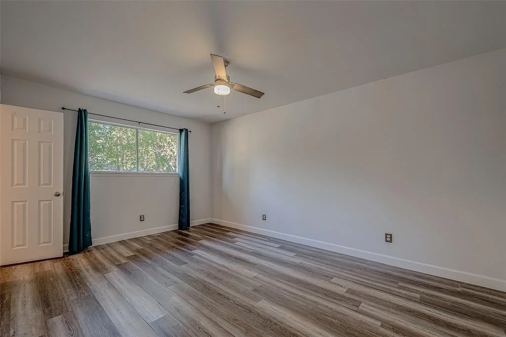 Photo of 5914 Dawnridge Drive