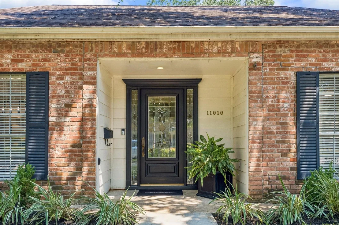 Photo of 11010 Overbrook Lane