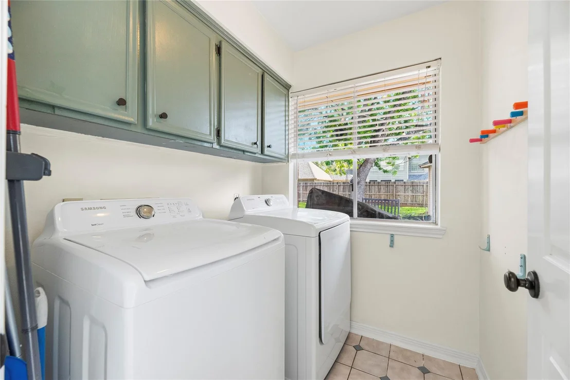 Photo of 1802 Quarterpath Drive