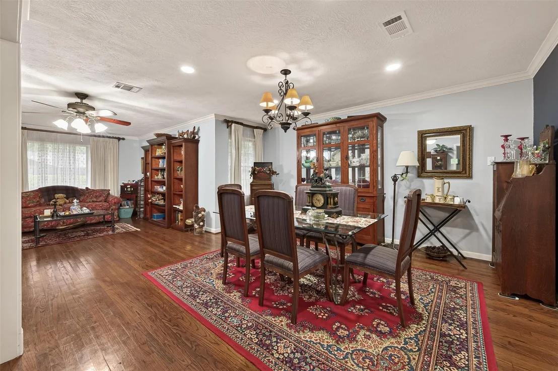 Photo of 5326 Redstart Street