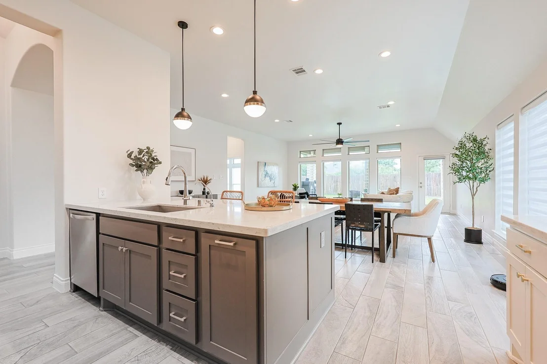 Photo of 3806 Lake Falls Drive