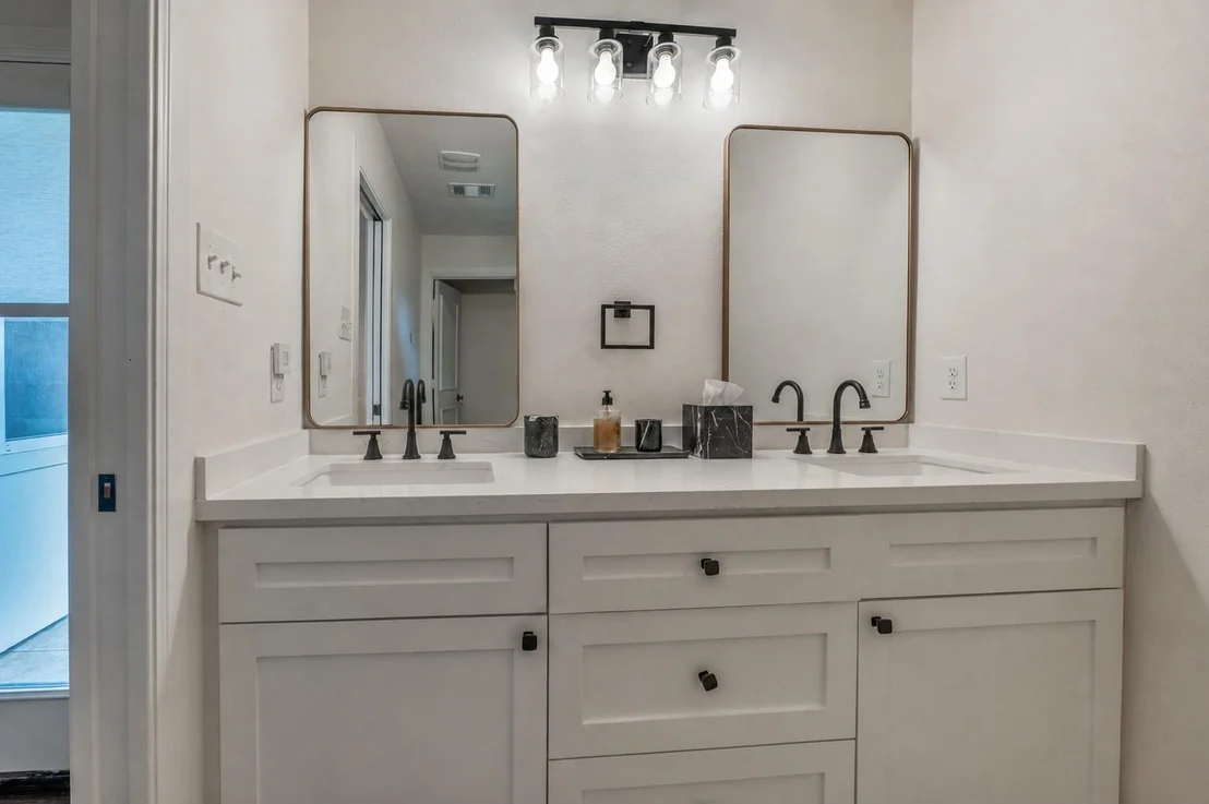 Photo of 1218 Shadeland Drive