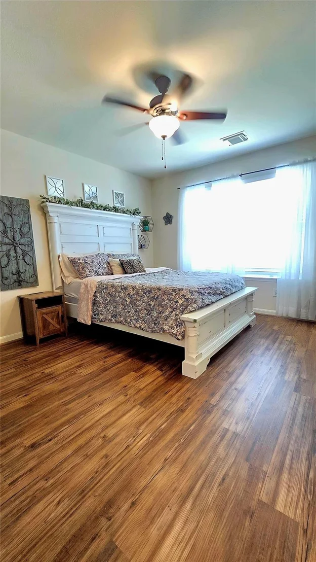 Photo of 11327 Log Cabin Lane