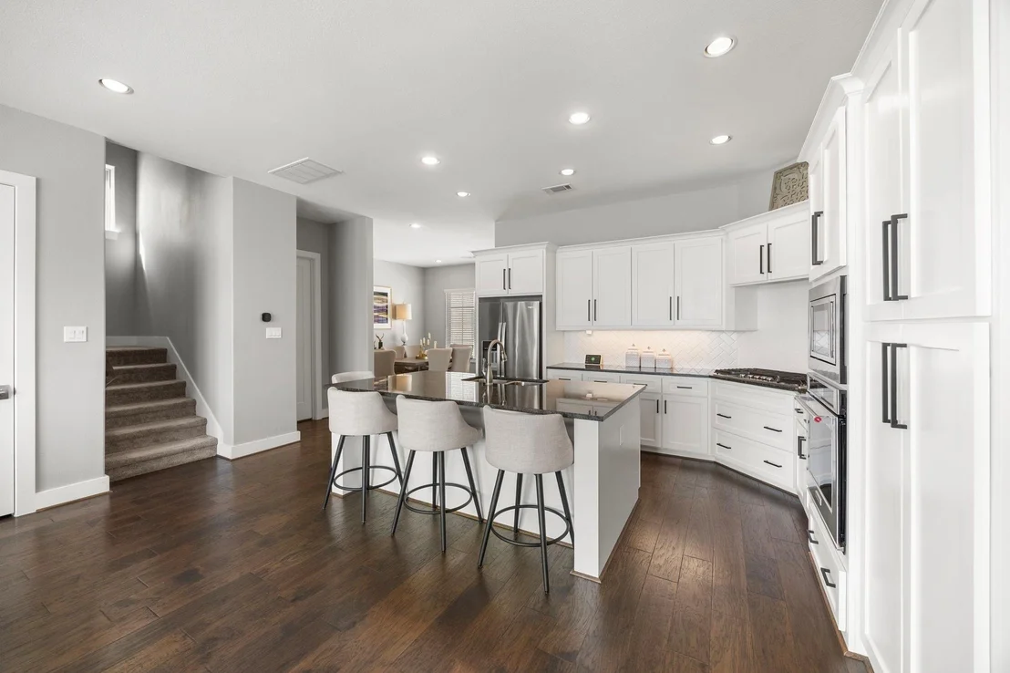 Photo of 1216 Murrayhill Drive