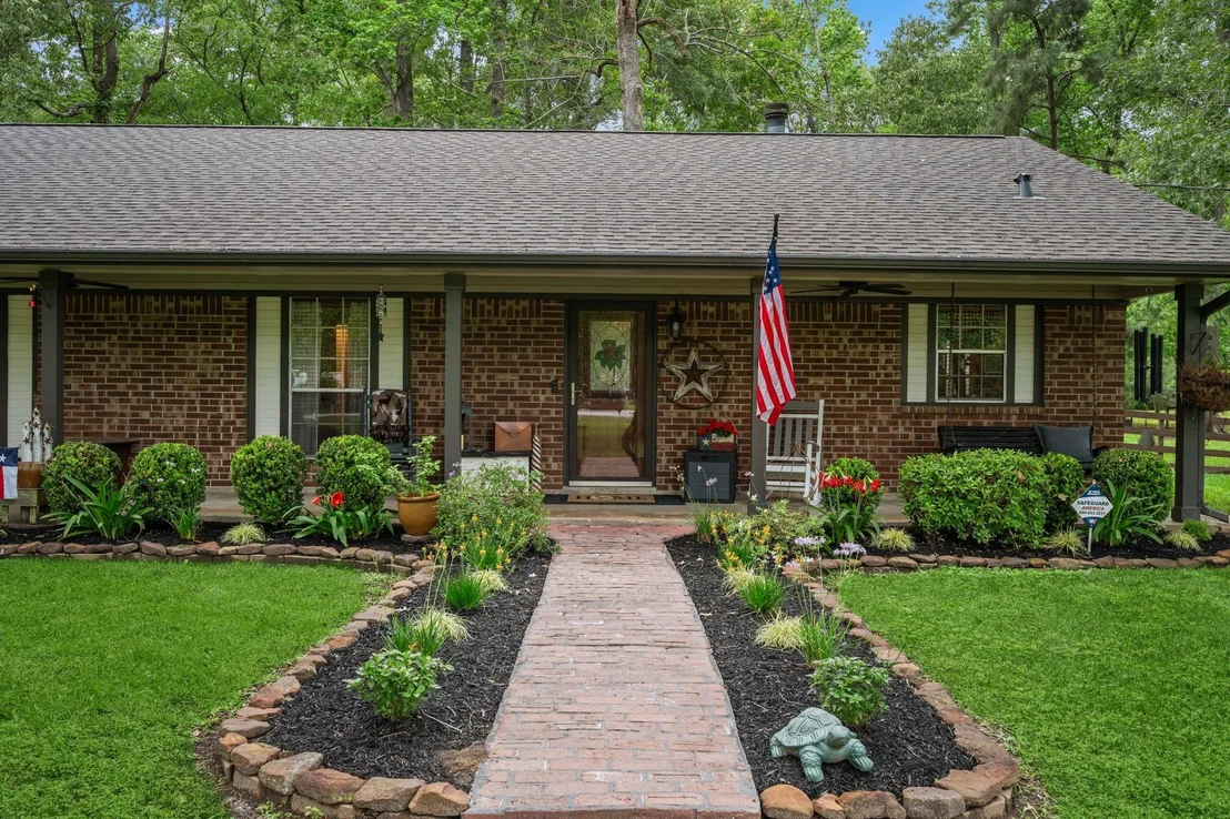 Photo of 733 County Road 6763