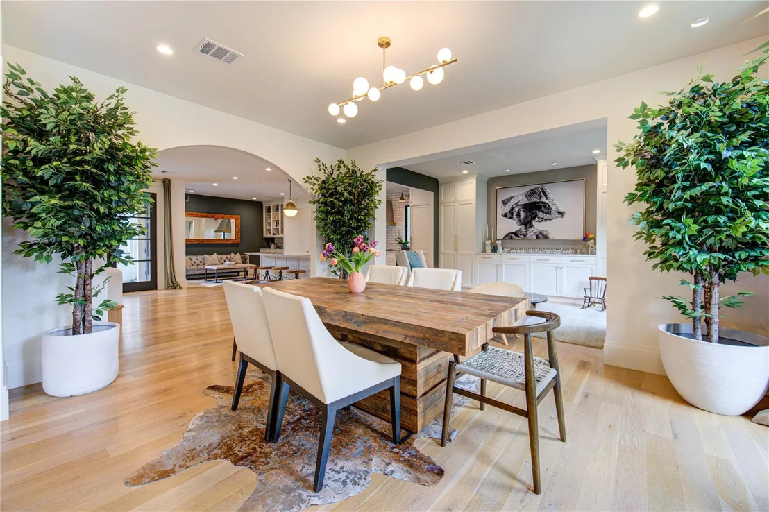 Photo of 1002 Daria Drive