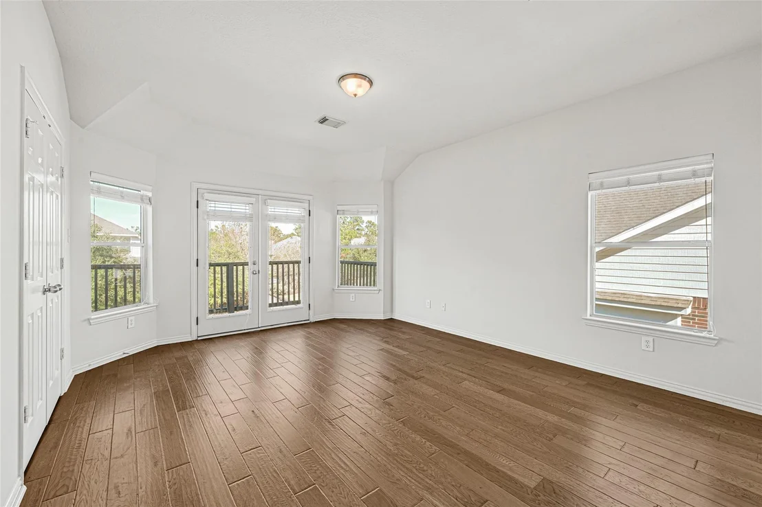 Photo of 74 E Arbor Camp Circle