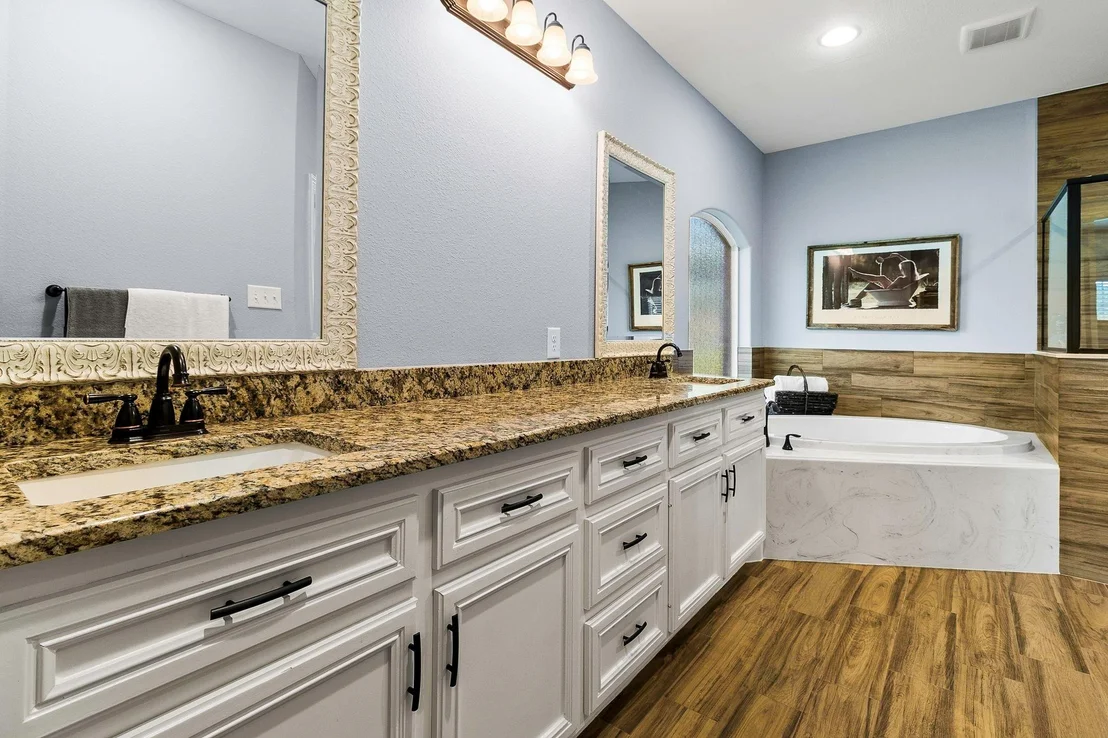 Photo of 105 Coral Gables
