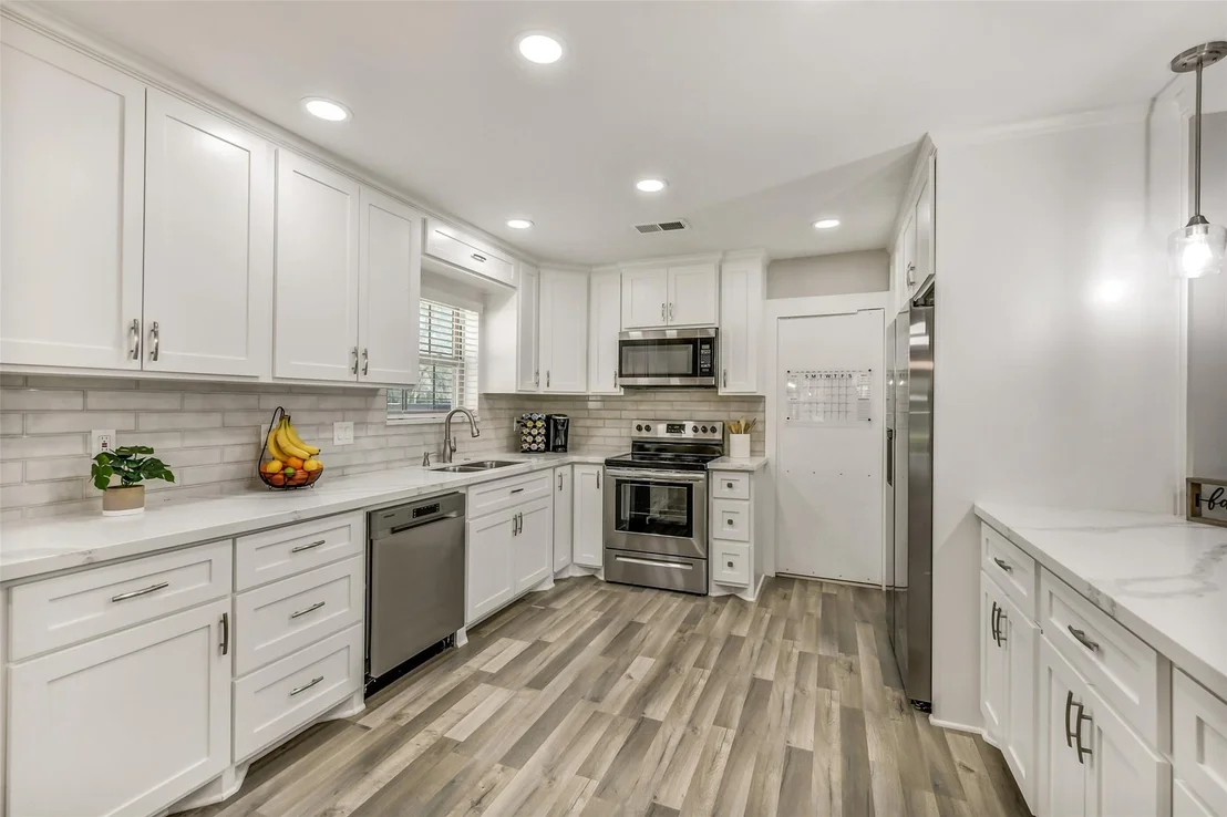 Photo of 14710 Mystic Bend Drive