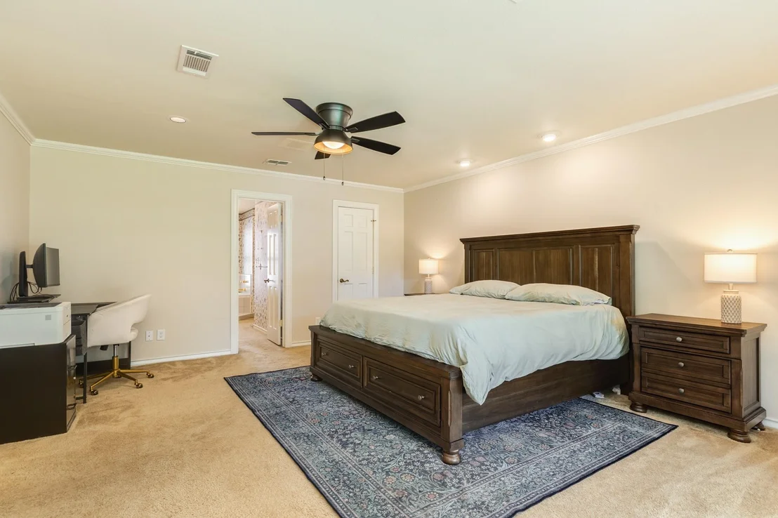 Photo of 110 Sequoia