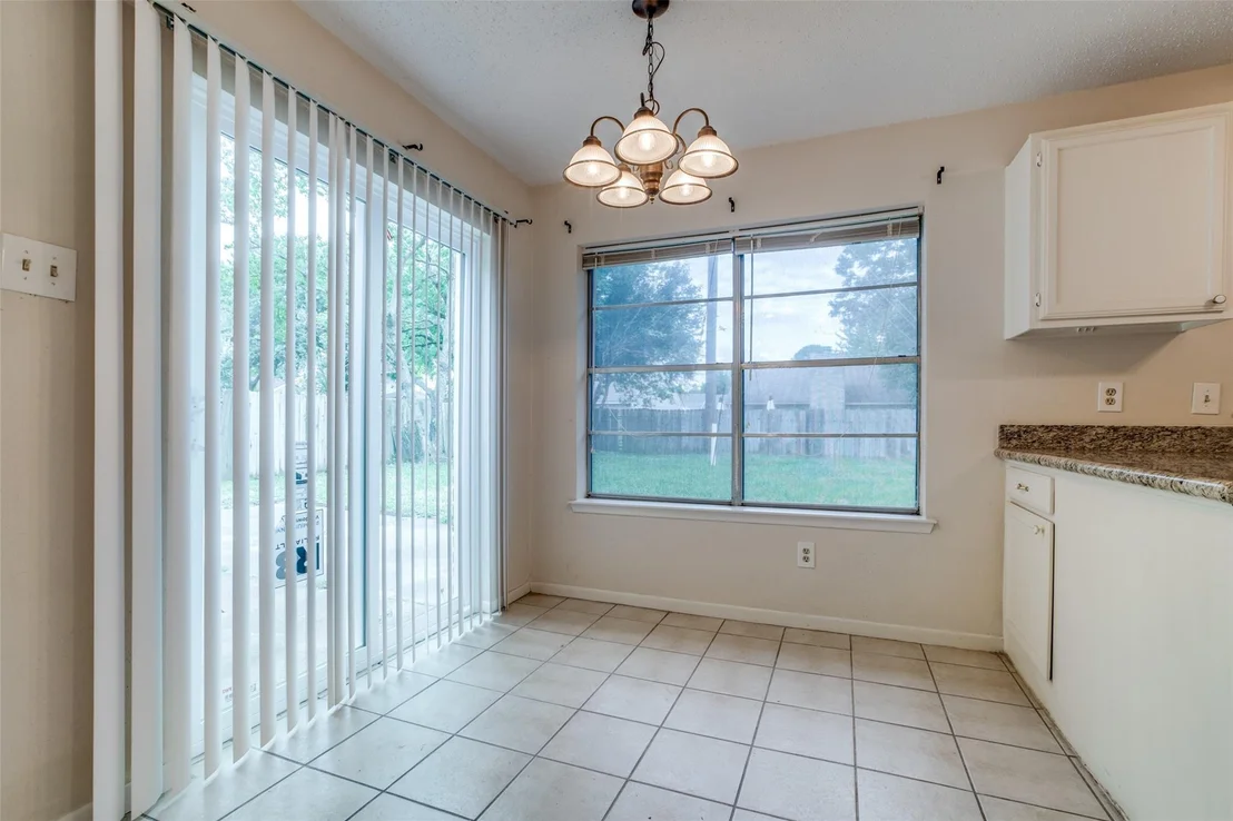 Photo of 9635 W Savile Circle