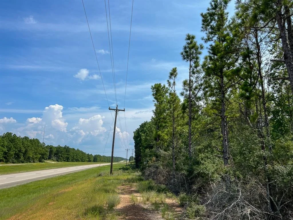 Photo of 01 Highway 96