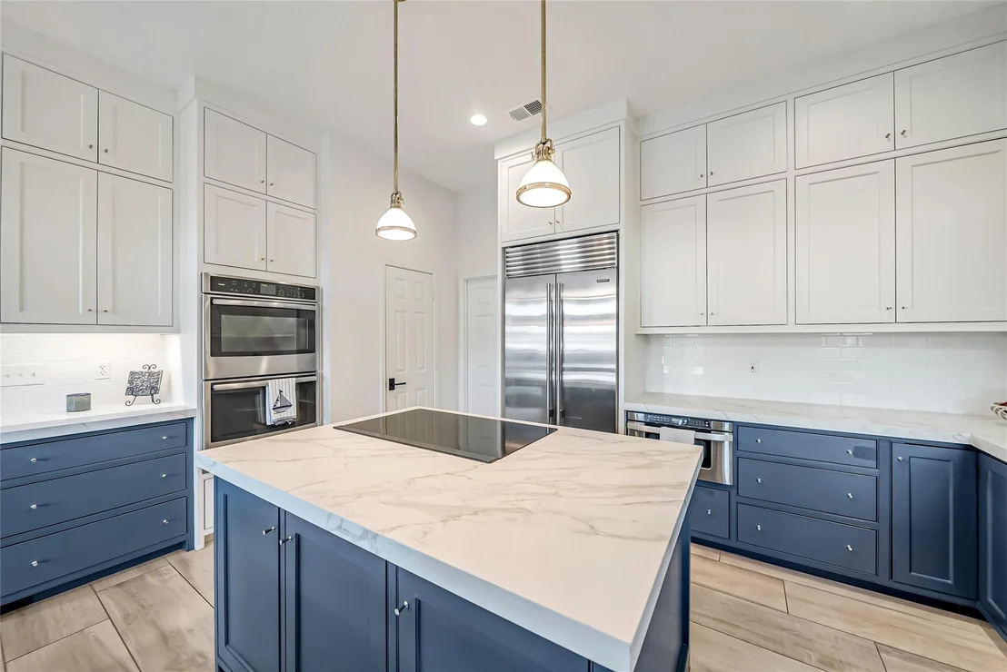 Photo of 318 Bayshore Drive