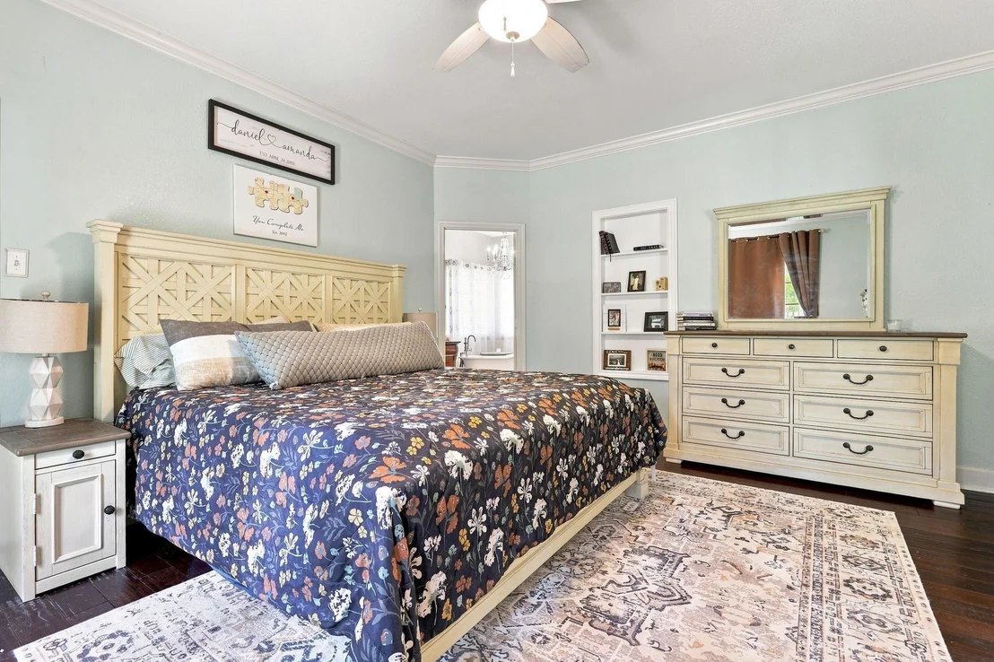 Photo of 7210 Pine Drive