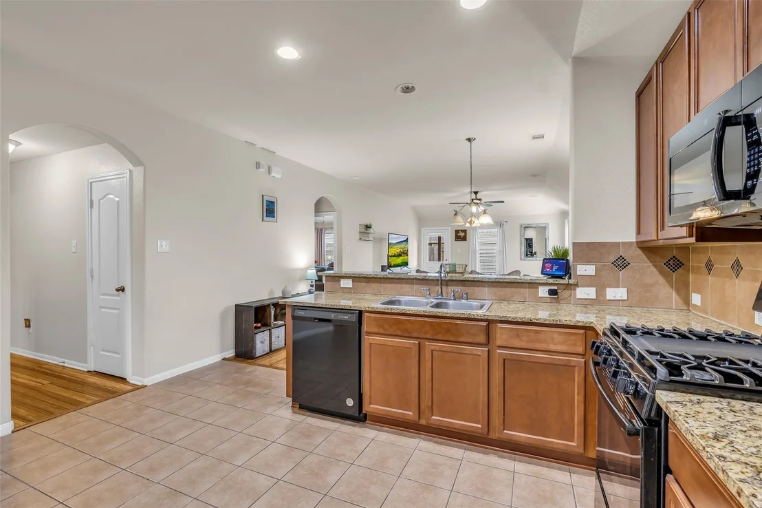 Photo of 28614 Lockeridge Farms Drive