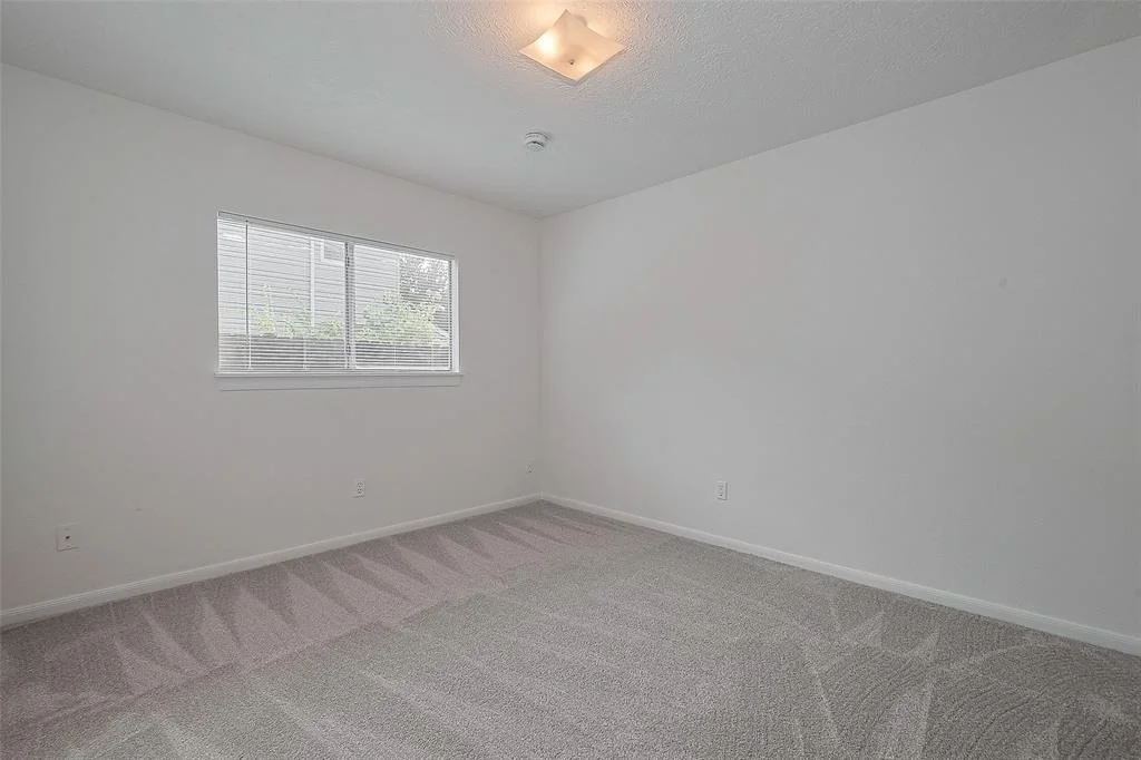 Photo of 6711 Autumn Flowers Drive