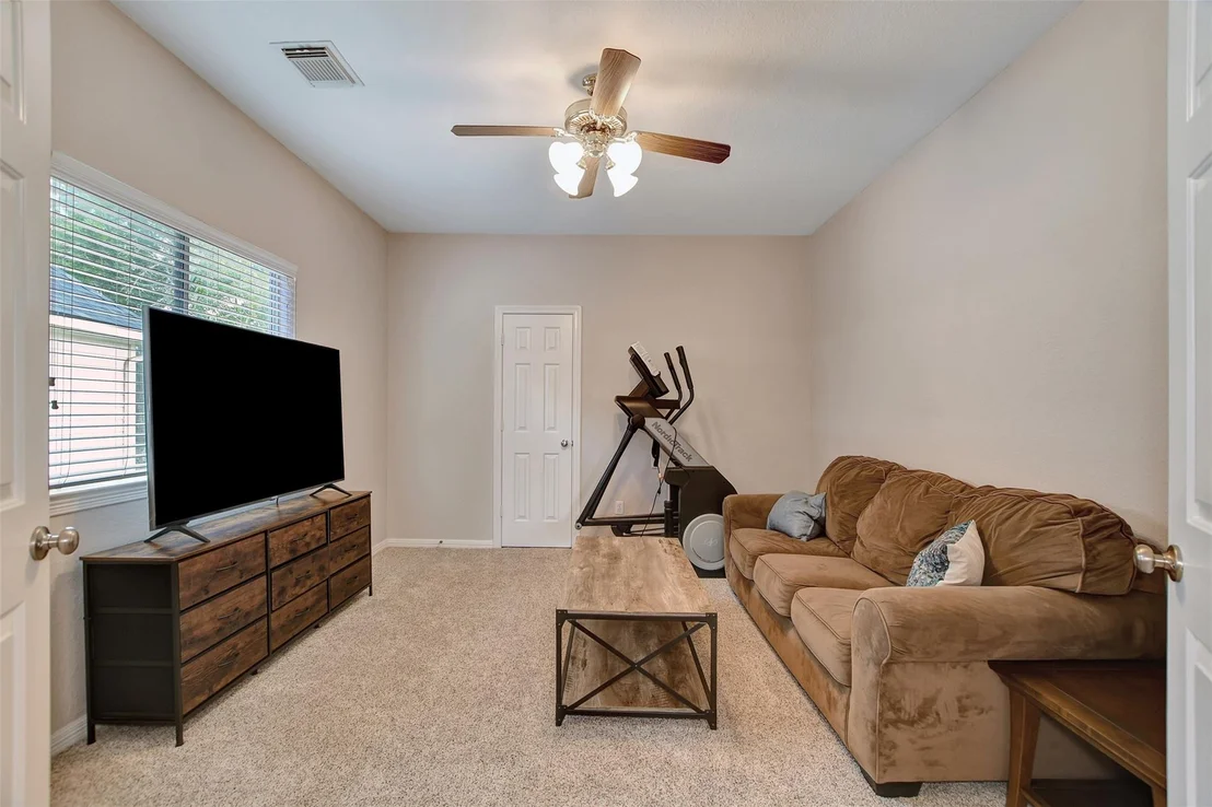 Photo of 15918 Lake Loop Drive