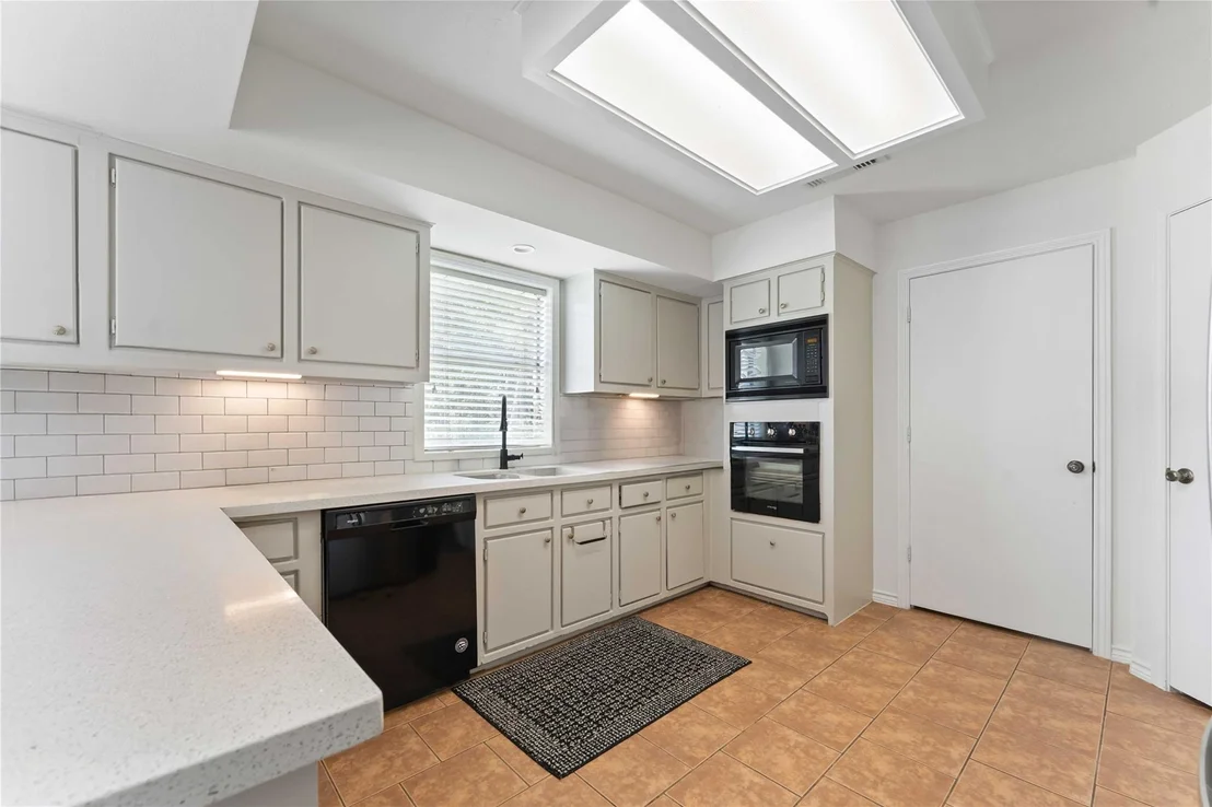 Photo of 12 Paintedcup Ct