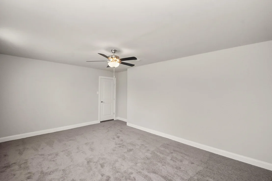 Photo of 35 N Wheatleigh Drive