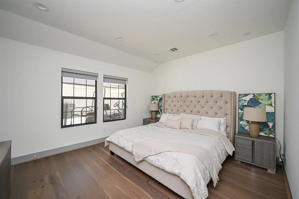 Photo of 203 Blue Willow Drive