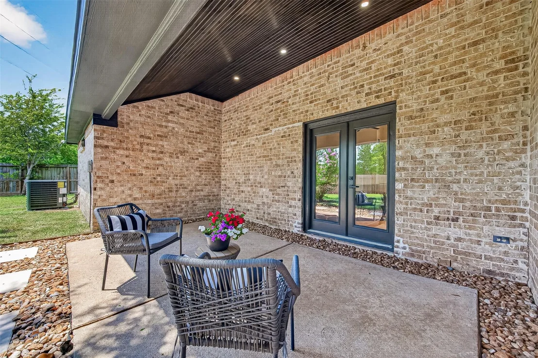 Photo of 15103 Plaza Libre Drive