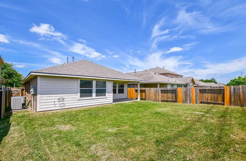 Photo of 26923 Glacier Creek Drive