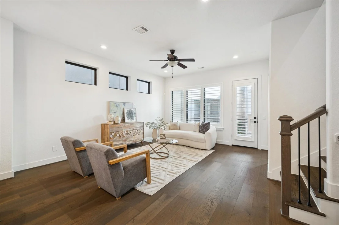 Photo of 1122 Thompson Street