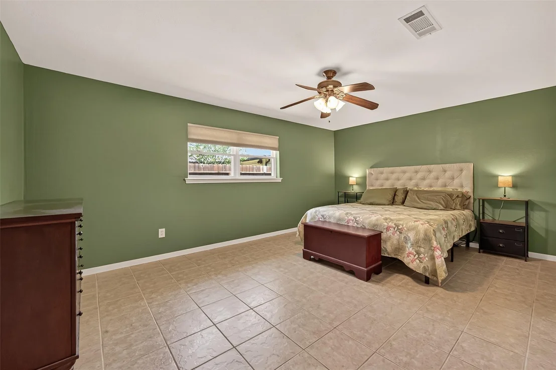 Photo of 4142 Willow Hill Drive