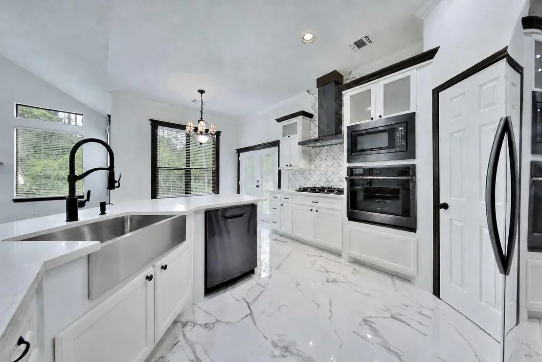 Photo of 2283 Deer Cove Trail