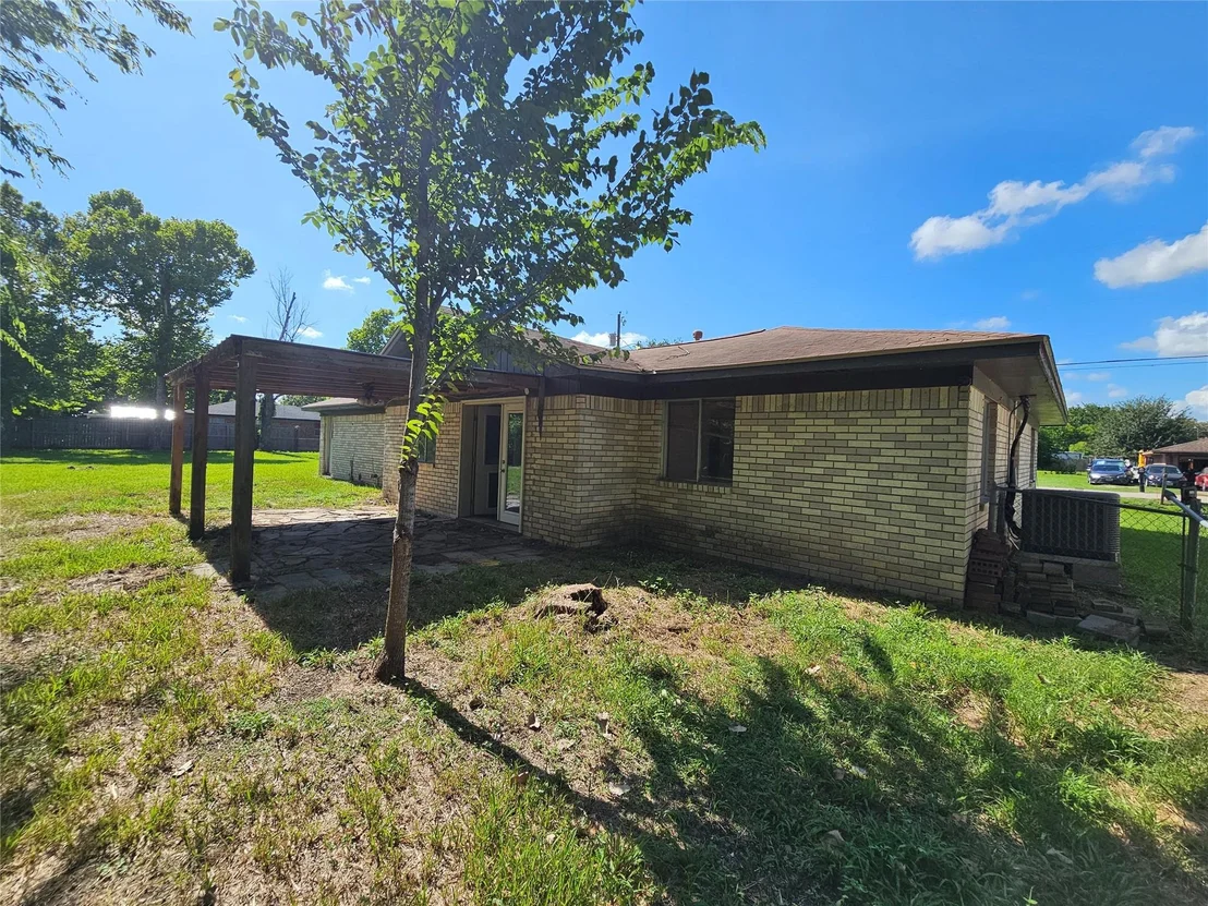 Photo of 1216 Fair Drive