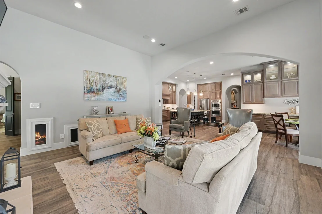 Photo of 4787 W Fork Boulevard