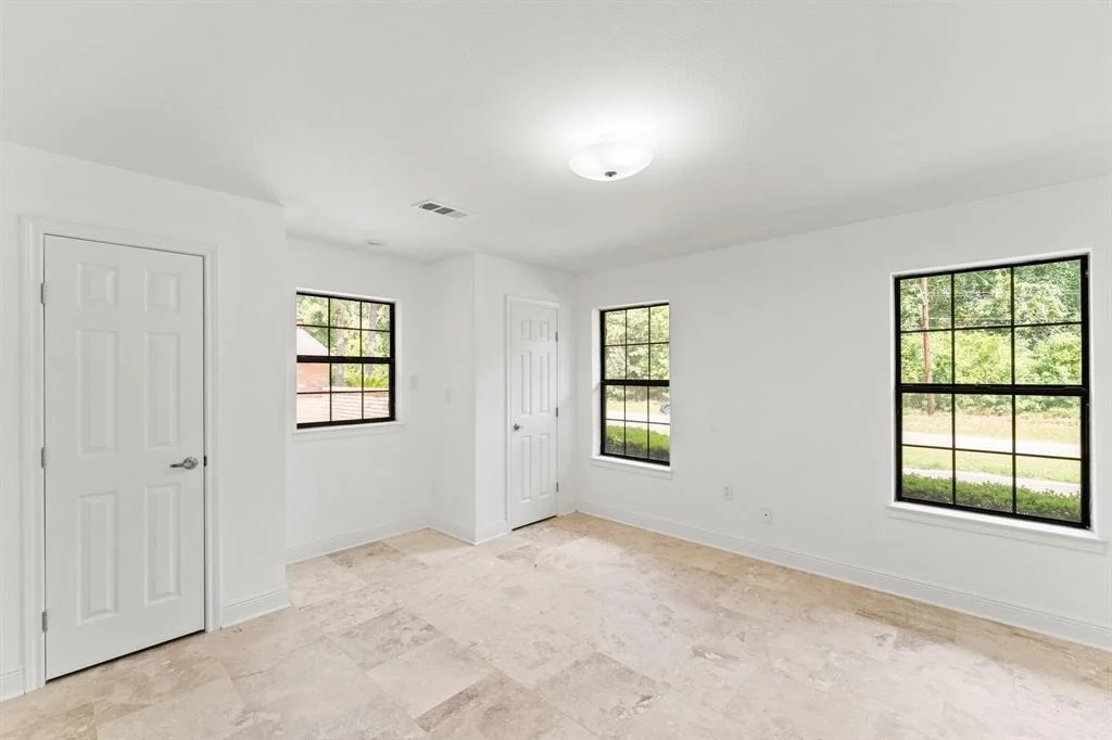 Photo of 3310 Riviera Lane