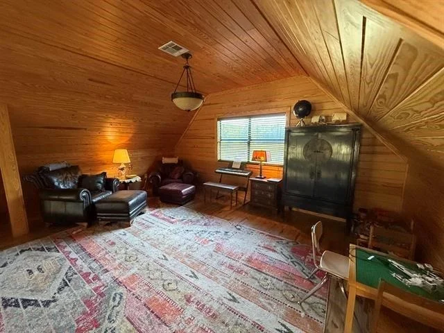 Photo of 7096 Jim Burns Road