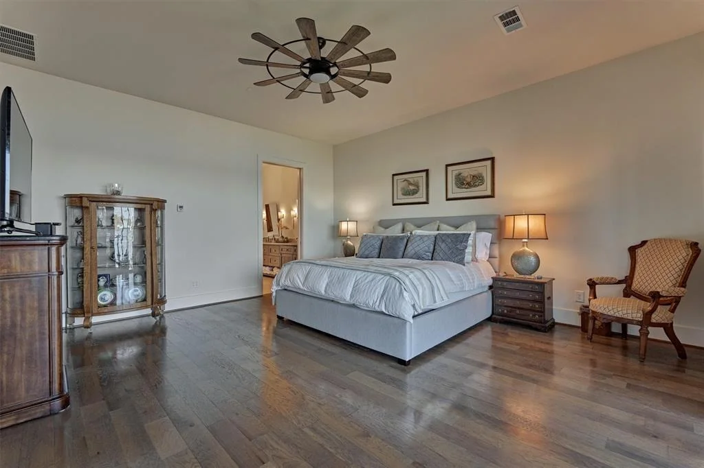 Photo of 925 Paradise Lane