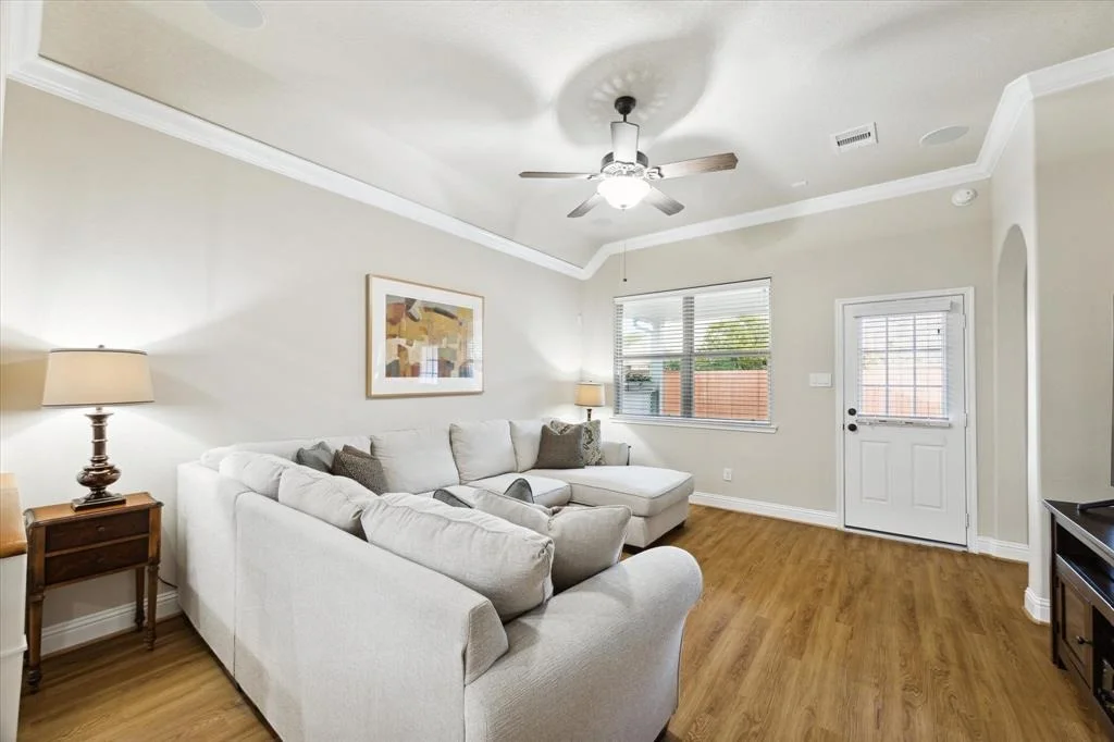 Photo of 10 Hinterwood Way