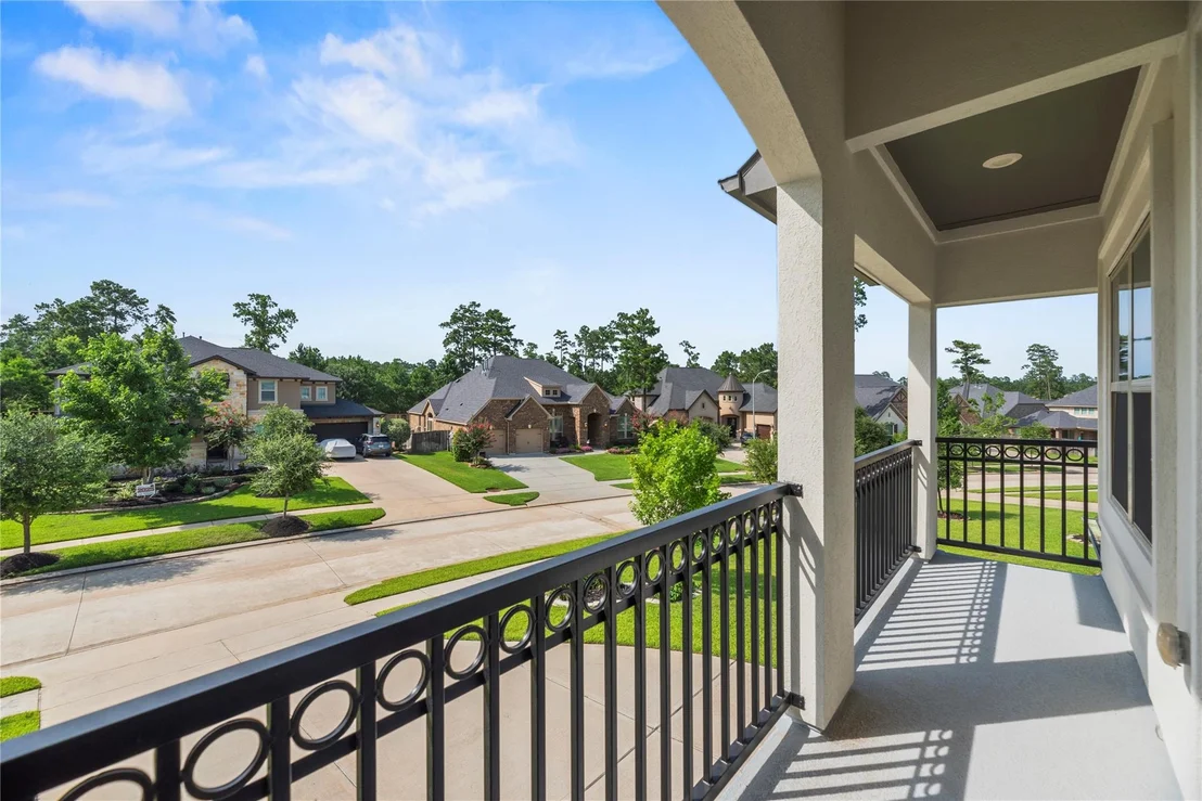 Photo of 1002 Pleasant Pines Lane