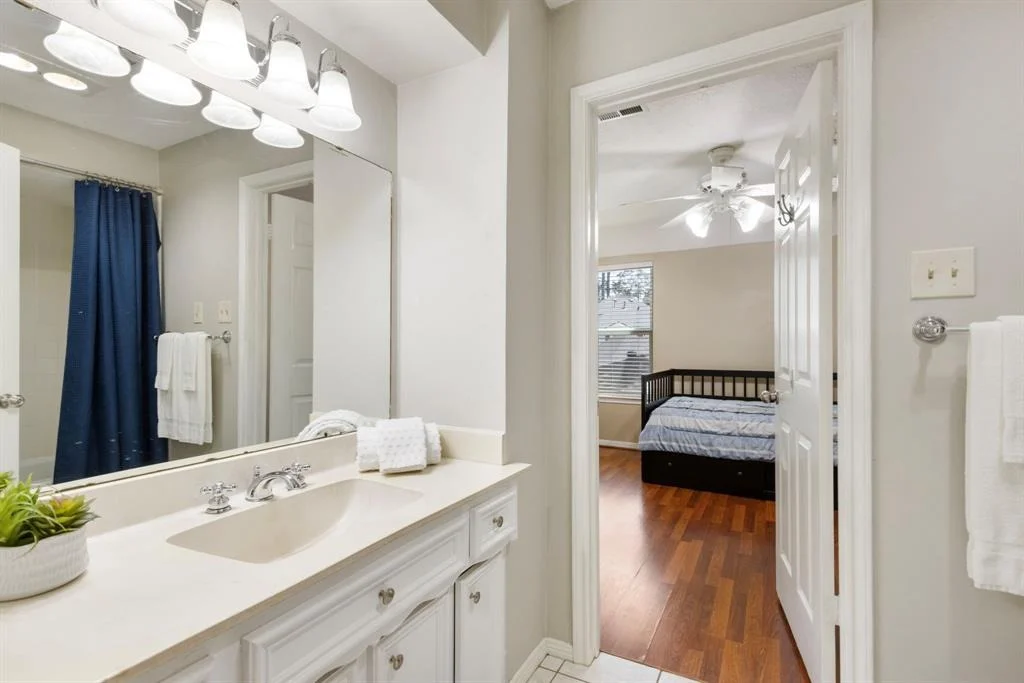 Photo of 14718 Pano Lane