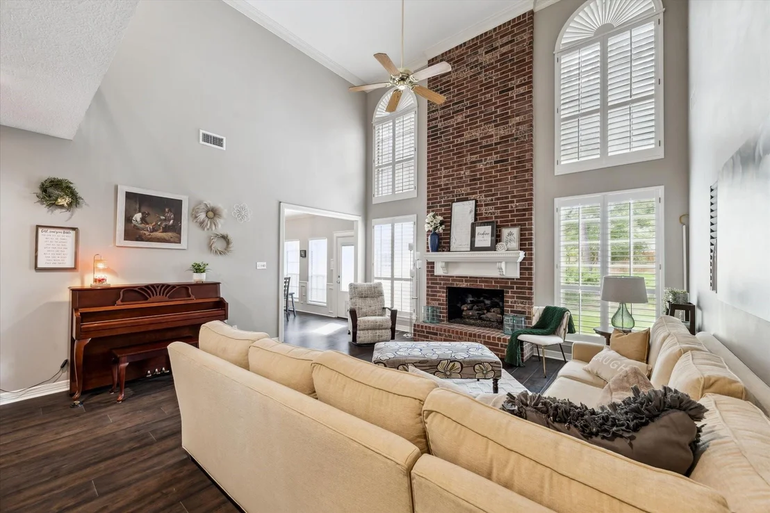 Photo of 3434 Coltwood Drive