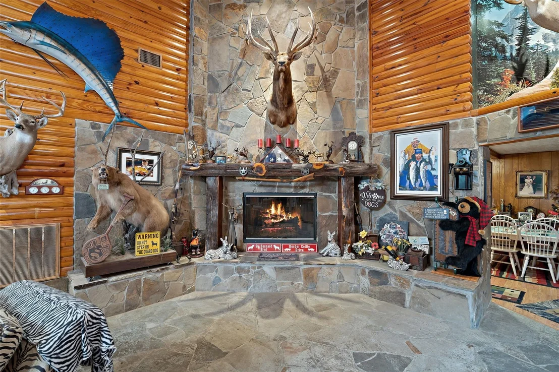 Photo of 7438 Wright Road